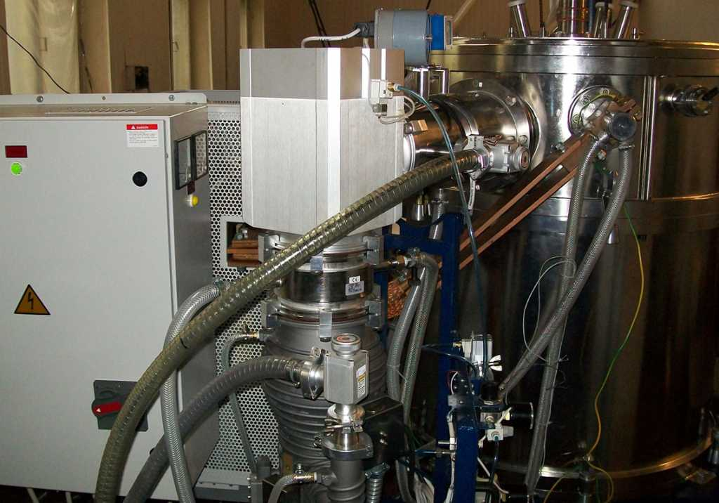 products-item-detail__img